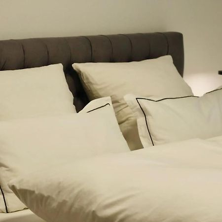 Modern Holiday Apartment In The Heart Of Klingenmünster Εξωτερικό φωτογραφία