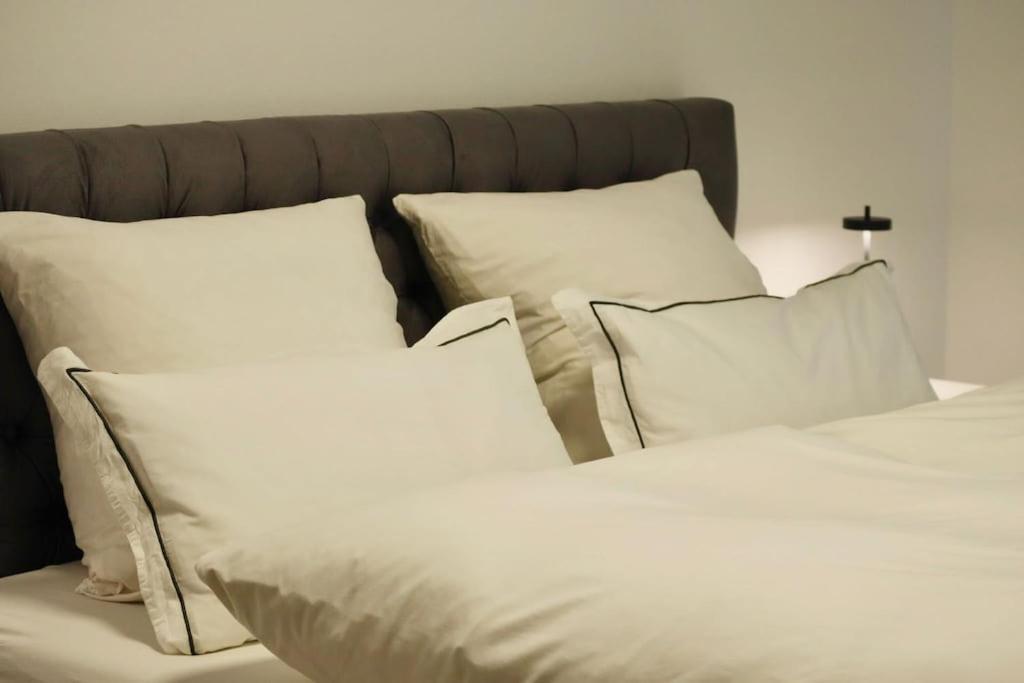 Modern Holiday Apartment In The Heart Of Klingenmünster Εξωτερικό φωτογραφία